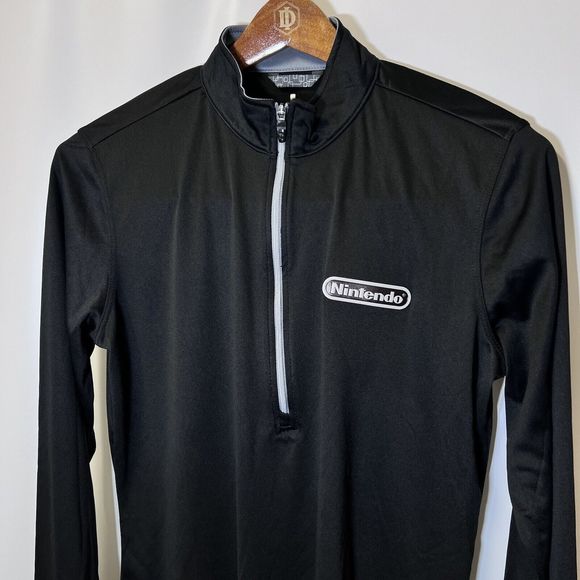 Elevate NINTENDO Women’s Medium Black 1/2 Zip Pullover Active Top Rare Game Fan - Picture 3 of 16